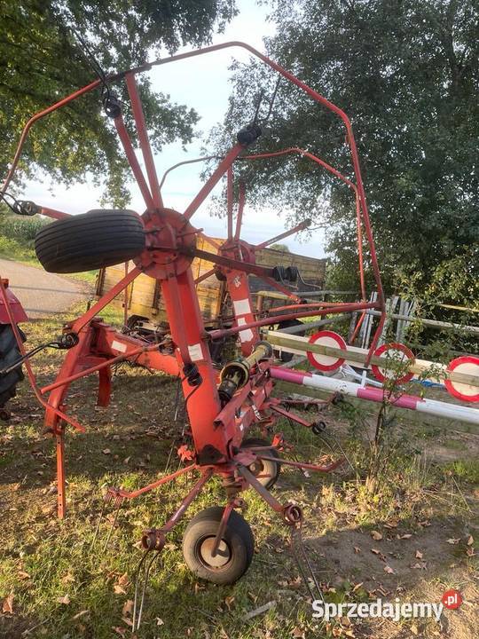 Przetrząsarka do siana FELLA TH 520 mazowieckie Iłża