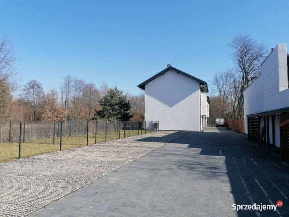 Nowe 3pok mieszkanie z ogródkiem i 2 miejscami Nieruchomości
