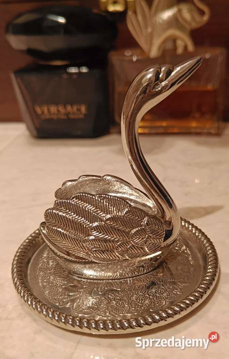 Figurkastojak do biżuterii łabędź na tacce Warszawa