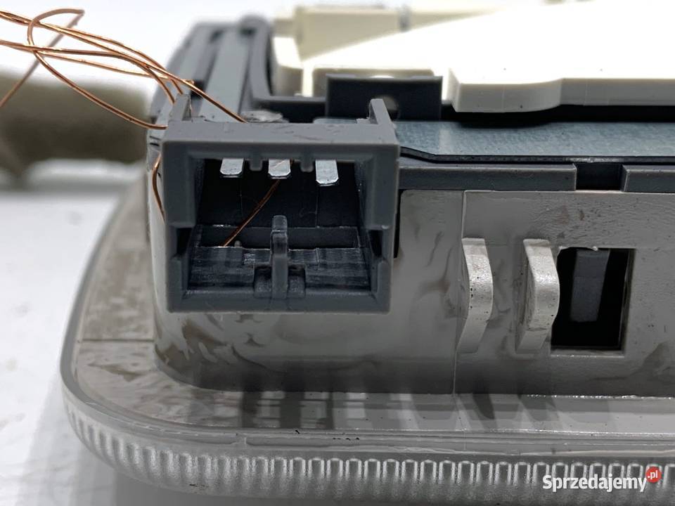 LAMPA SUFITOWA FIAT DOBLO II 735244963 Minivan podkarpackie