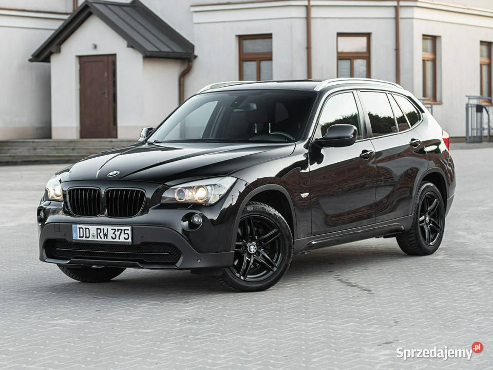 BMW X1 Manual 20d 177 xDrive Super Stan Opłacona gniazdo USB Zwoleń sprzedam