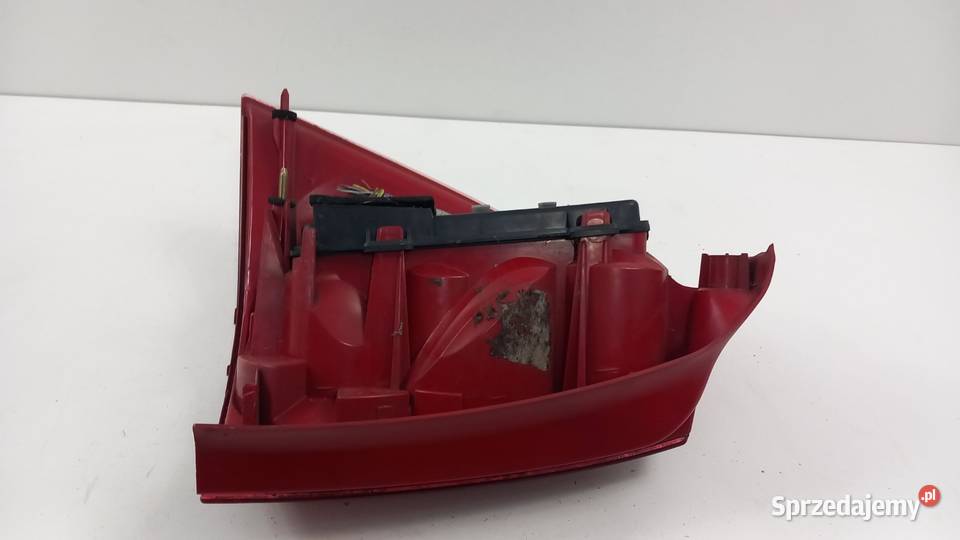 PEUGEOT 307 SW LAMPA TYŁ PRAWA Zbierkowo sprzedam