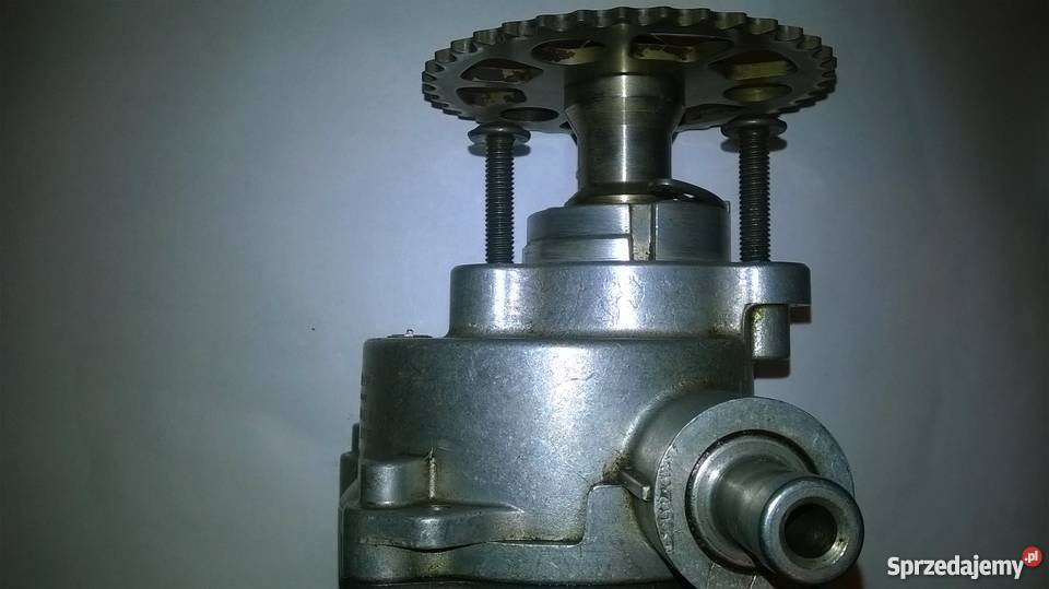 Wakupompa pompa vacu BMW E90 325i e60 n52 cz Poręba