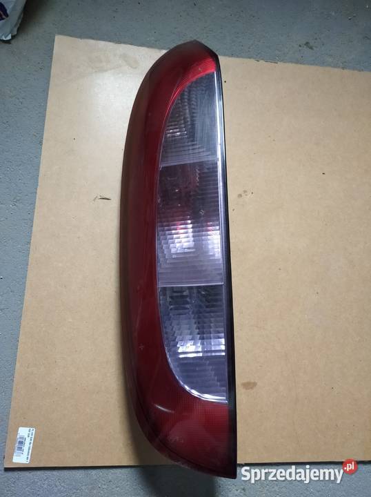 Lampa tylna Corsa C lewa Lampy tylne dolnośląskie Chojnów
