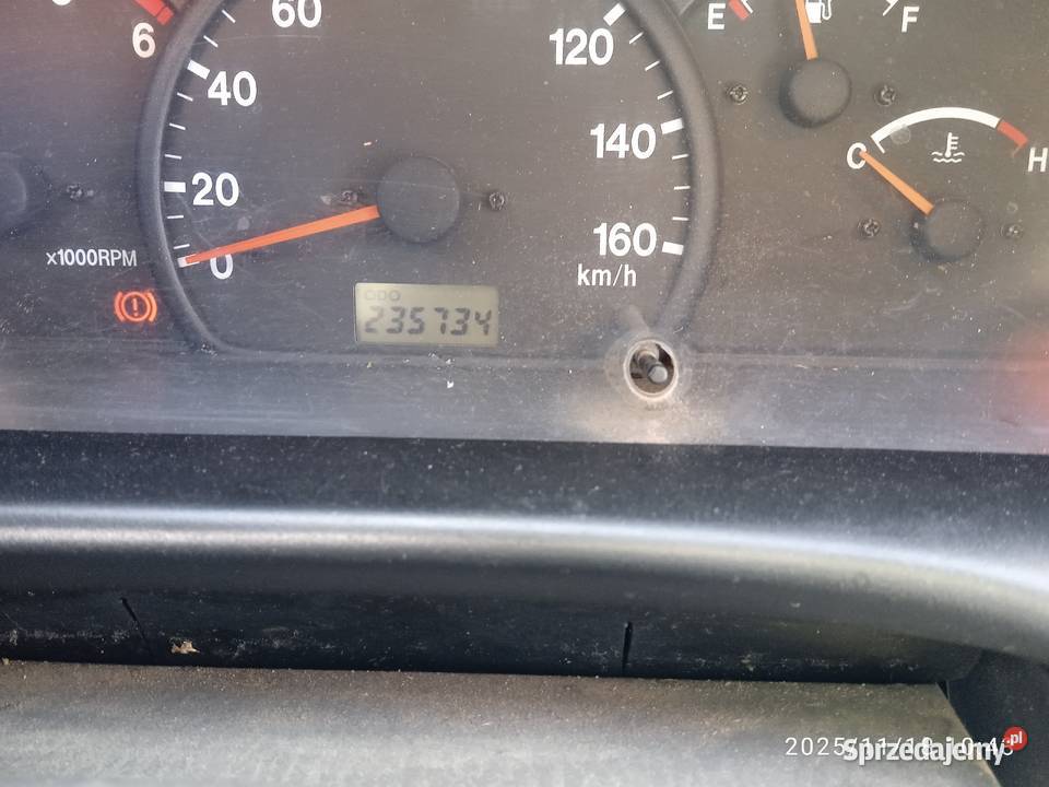 Suzuki Grand Vitara 4x4 2 TD hak Latyczyn