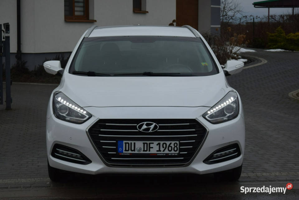 Hyundai i40 17D Navi Kamera Led Hak 2017r Majdan Sieniawski sprzedam