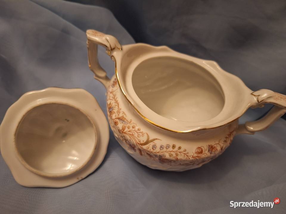 Duża cukiernica ok18976r porcelana Wrocław