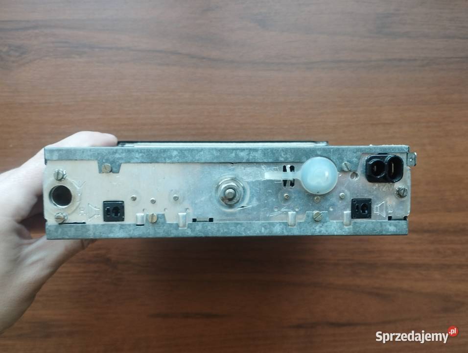 Radio samochodowe Grundig Grundig Sławniów