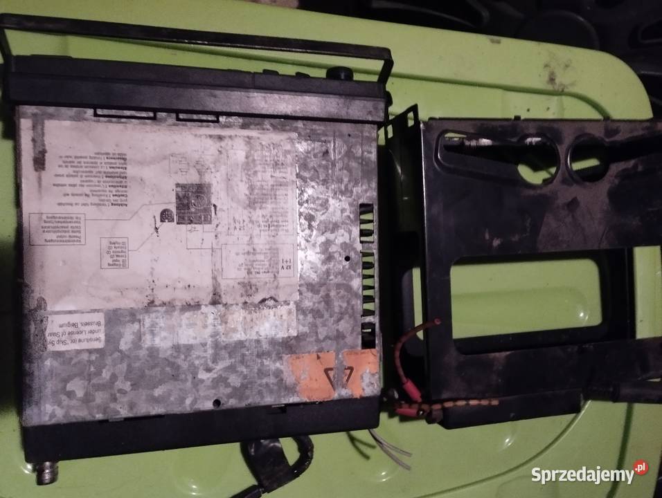 Radio samochodowe Blaupunkt SQR 48 Sony UNITRA Radioodtwarzacze lubelskie