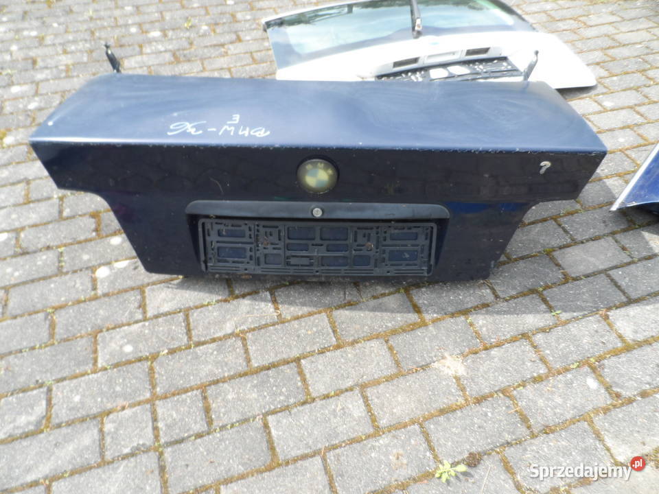 BMW E36 Sedan klapa tylna Pozostałe sprzedam