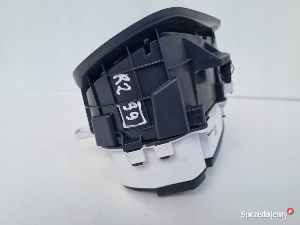 Volvo V40 II 20 T Benzyna LICZNIK ZEGARY Europa Chełm