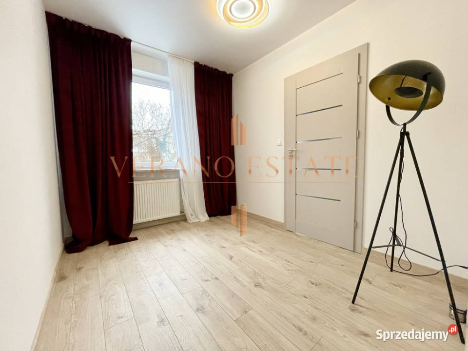 Ogród 90 m 3 Pokoje Garaż Komórka 2007 r Mysiadło sprzedam