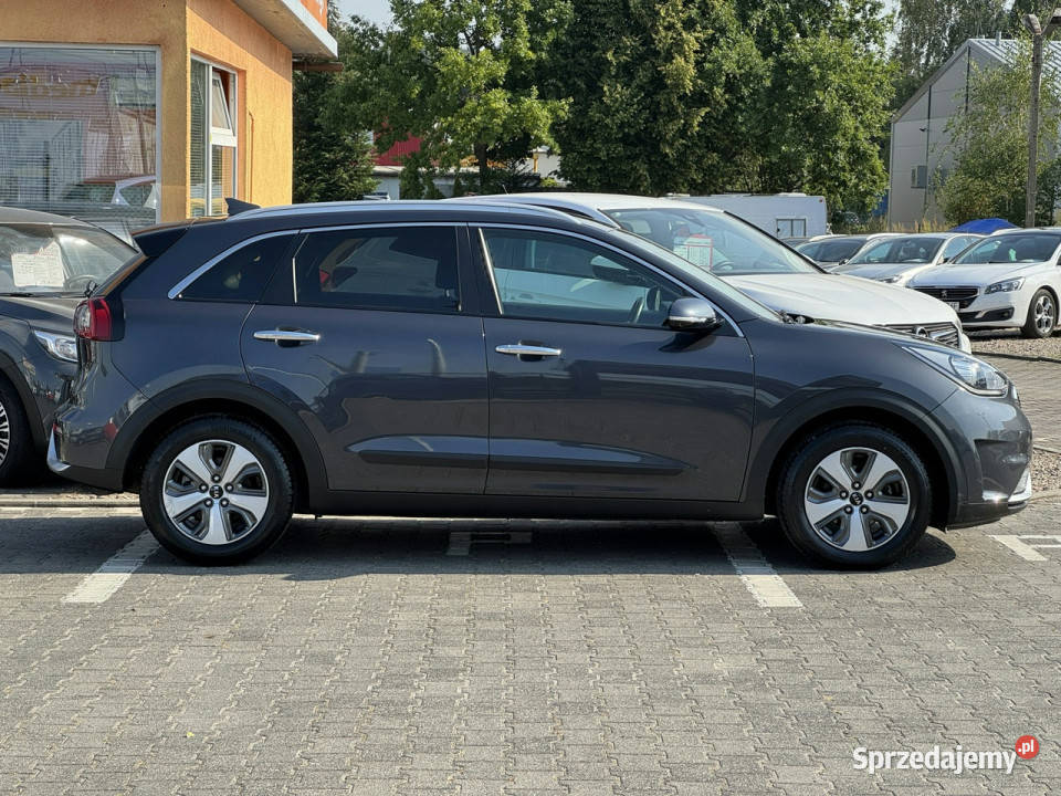 Kia Niro FILMHYBRYDANiski Suchy Las