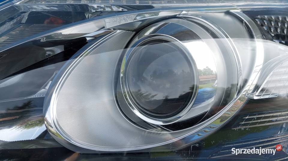 LAMPA REFLEKTOR LEWY PRZÓD EU TOYOTA AVENSIS T27 osobowe