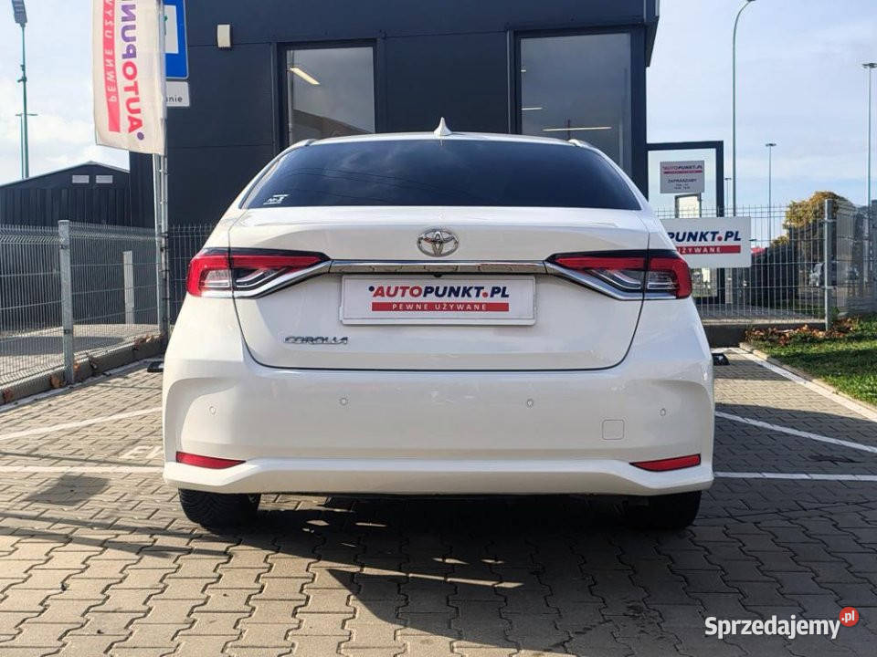 Toyota Corolla 2022r Salon Kamera Grzane fotele 1490cm3 Corolla wielkopolskie