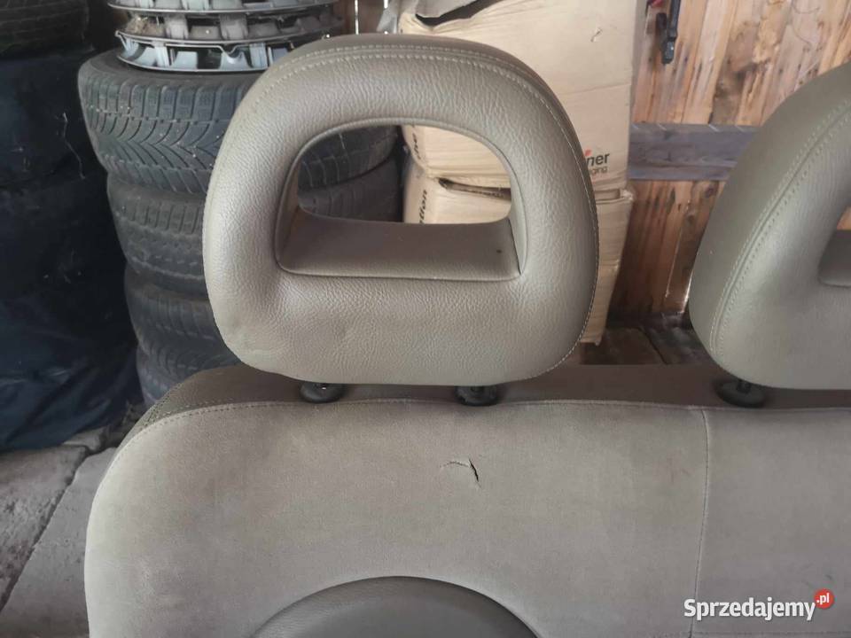 Kanapa tylna Chrysler Voyager IVTownCountry 0107 osobowe Trzcianka