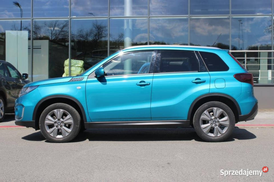 SUZUKI Vitara 2023r Carplay Podgrz Fotele Temp nieuszkodzony Kraków sprzedam