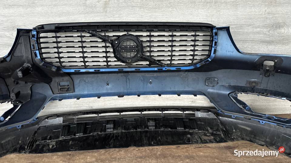 VOLVO XC40 II ZDERZAK PRZEDNI Z GRILEM RDESIGN Gorzów Wielkopolski