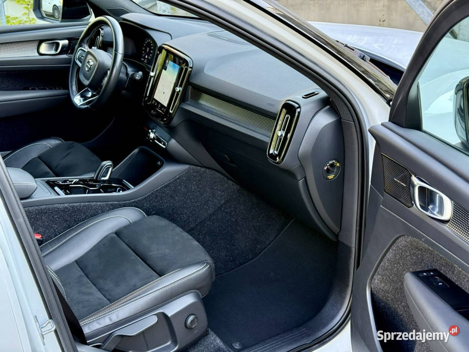 Volvo XC 40 20 B4 RDesign Faktura VAT 23 harman SUV Tarnowskie Góry