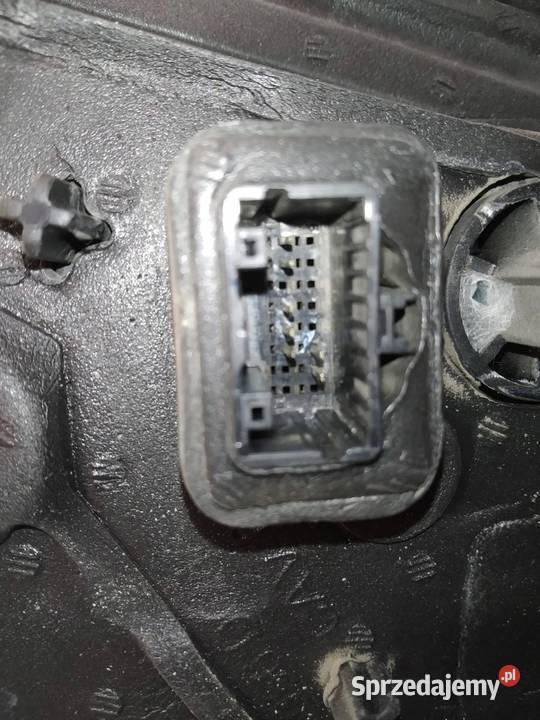 LUSTERKO PRAWE 7PIN EUROPA Renault Laguna III