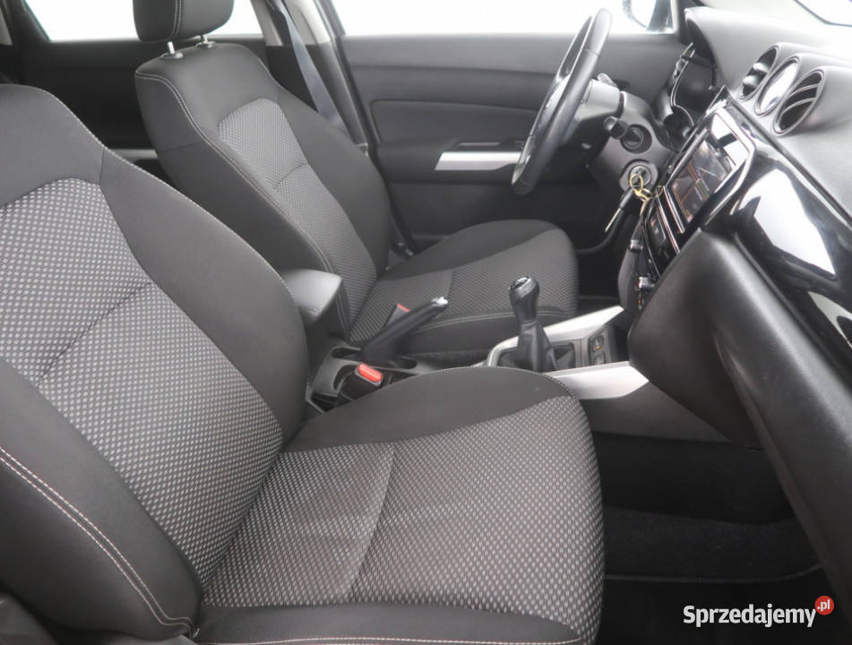 Suzuki Vitara 16 VVT kamera cofania Bielany Wrocławskie