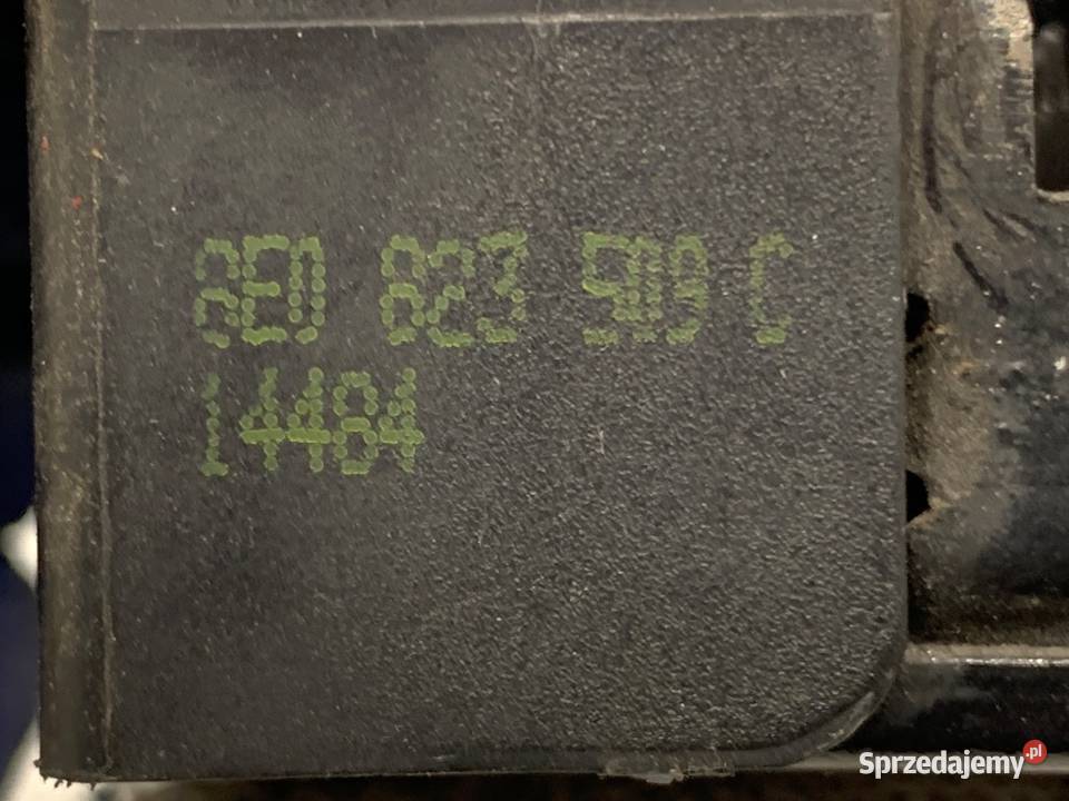 ZAMEK MASKI PRZÓD AUDI A4 B7 Kombi 8E0823509C