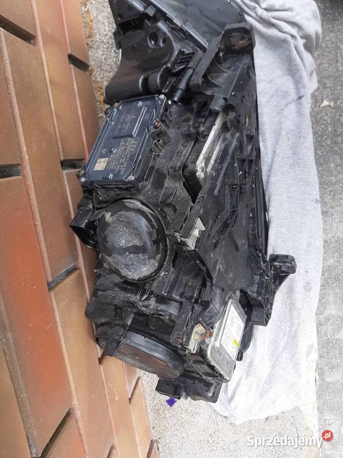 Reflektor bixenon skrętny mazowieckie Sowia Wola