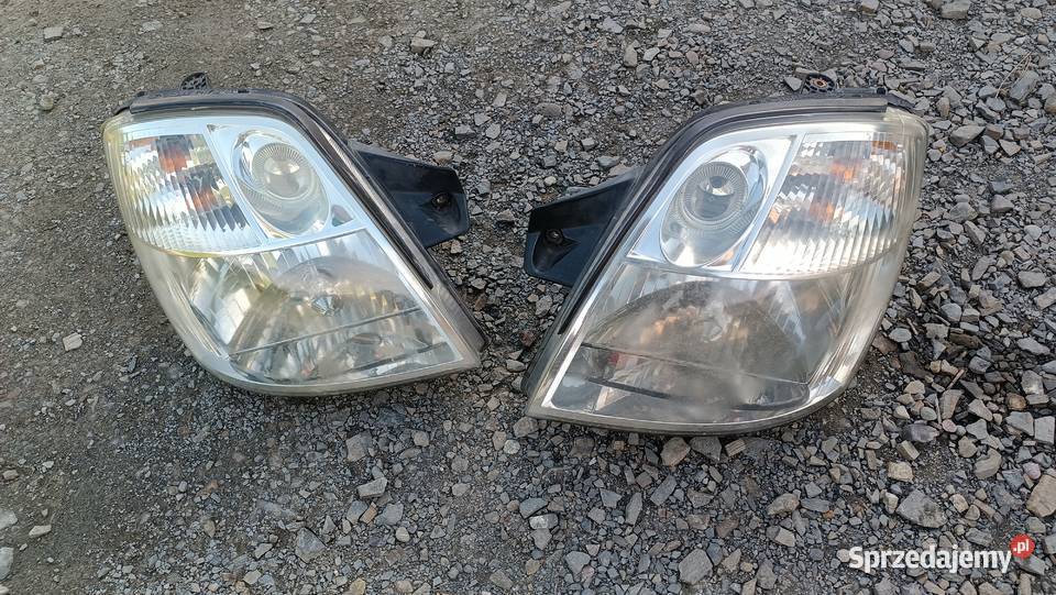 Lampa przednia prawa lewa przód Kia Picanto I 1 Radłów