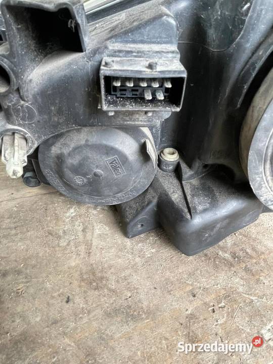 Lampa przód prawa peugeot 207207sw osobowe Lampy przednie Gorzów Śląski