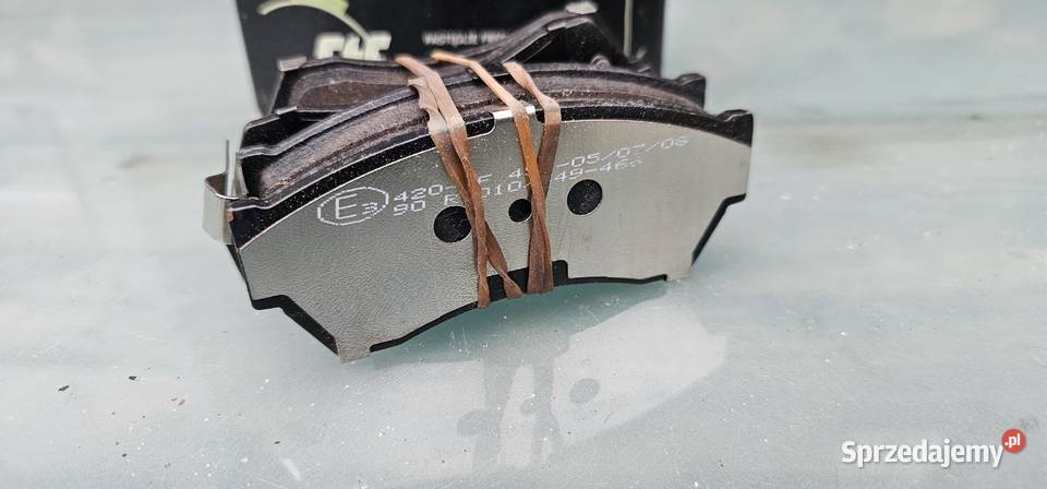 Klocki hamulcowe przód suzuki swift 1989 Zbąszyń sprzedam