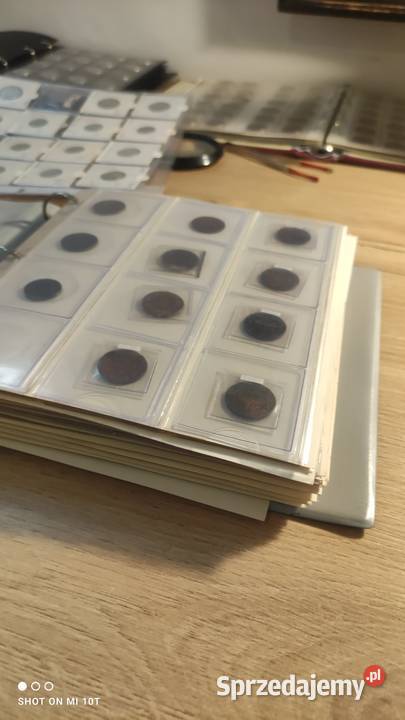 klaser z monetami mix świat 243 dolnośląskie Miłcz sprzedam