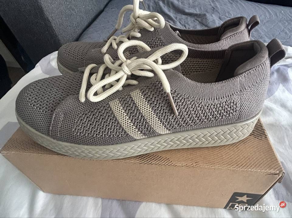 Sportowe buty damskie Warszawa