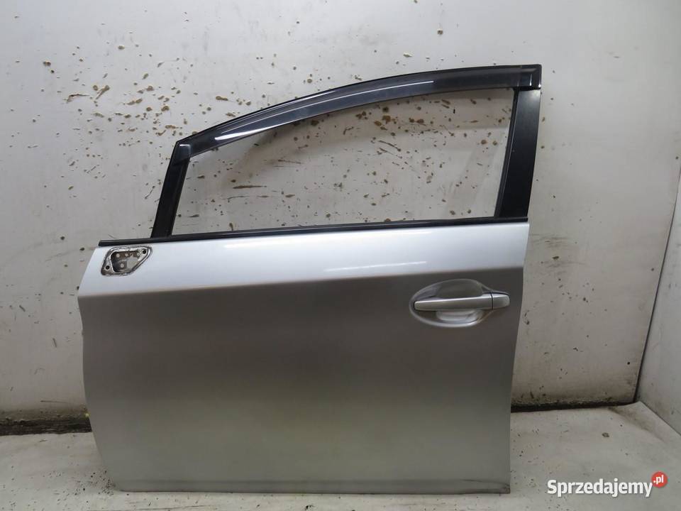 DRZWI LEWY PRZÓD 1F7 PRIUS III sprzedam