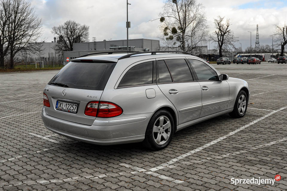 MercedesBenz Klasa E W211 35 272 4Matic