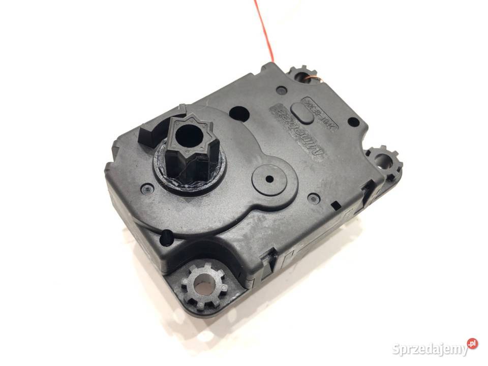 SILNIK NAGRZEWNICY OPEL 16000458 CORSA F osobowe sprzedam