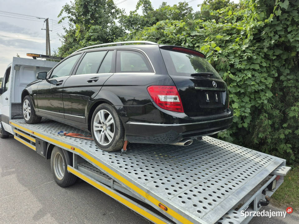 Mercedes C 220 navi xenon kamera automat W204 czujnik parkowania Mercedes-Benz lubelskie
