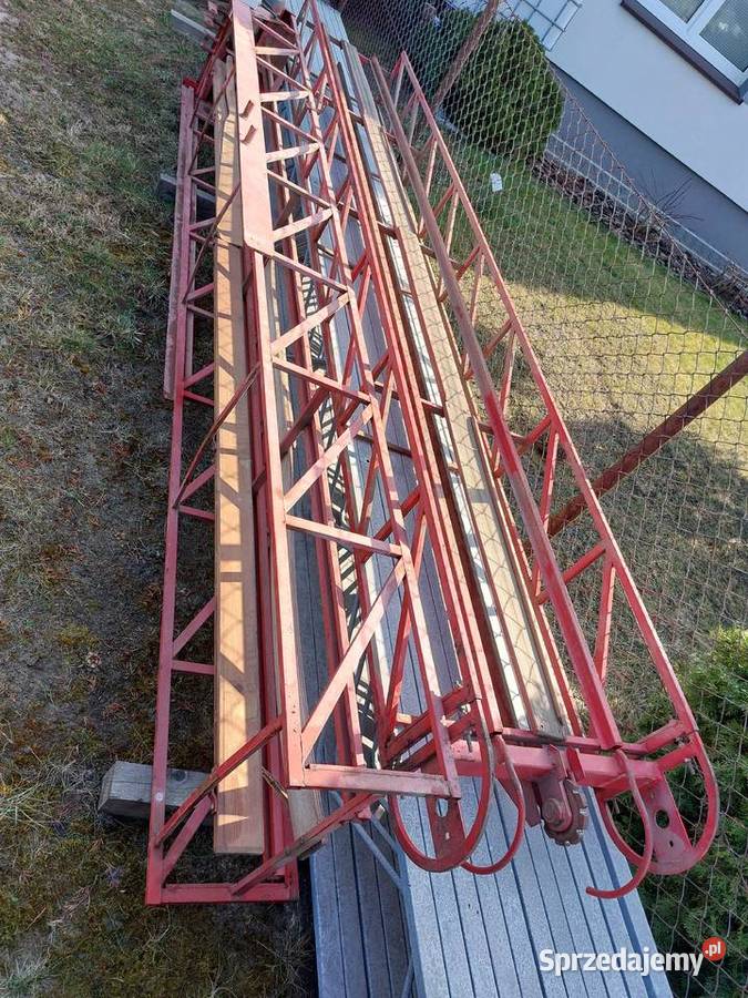 Podajnik łańcuchowy do kostek siana słomy Karsin sprzedam