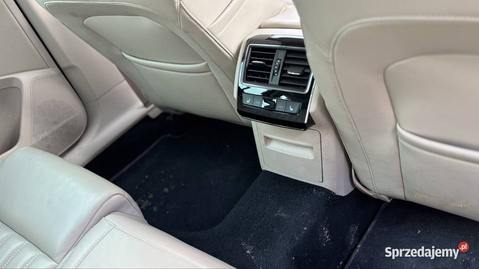 Skoda superb III Kombi 20 TDI 190 DSG LK uszkodzony lubelskie sprzedam