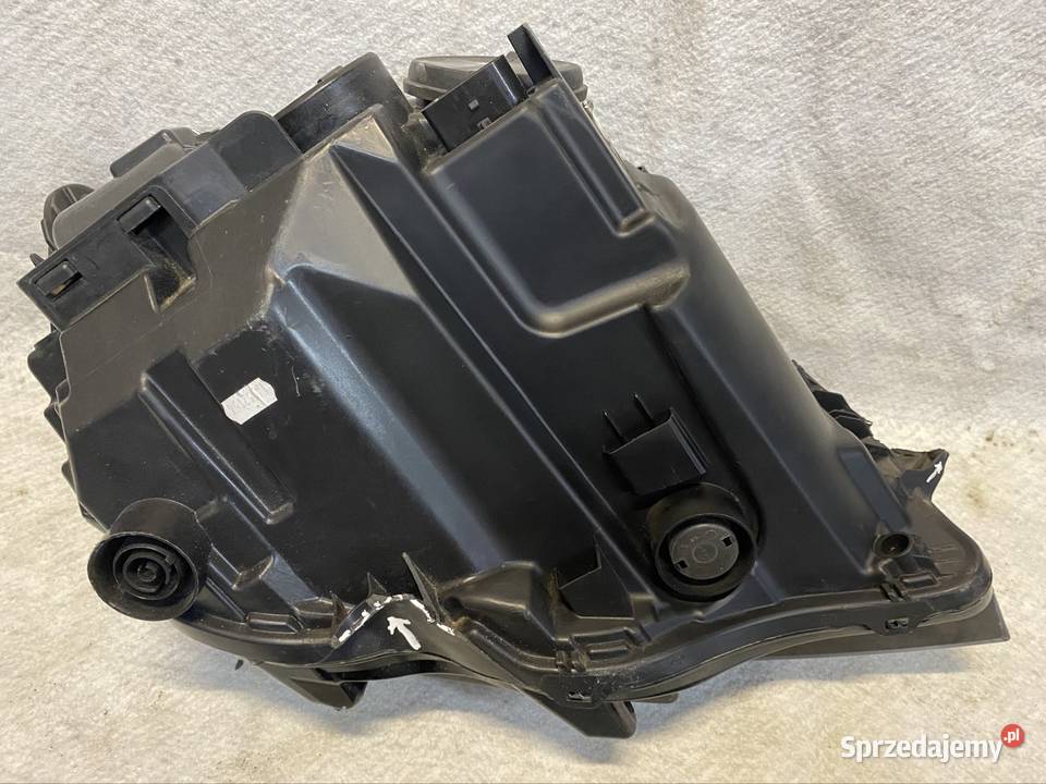 VW TRANSPORTER T6 LIFT LAMPA LEWA PRZÓD Jasienica