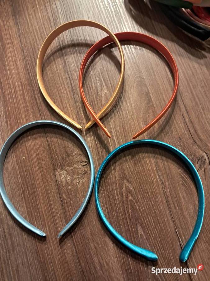 31 nowych satynowych opasek na głowę Sandomierz