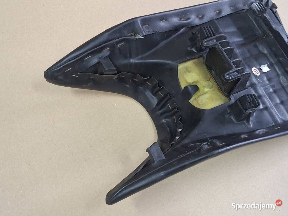 HONDA CBR 125 JC34 KANAPA FOTEL SIEDZENIE Bieleń