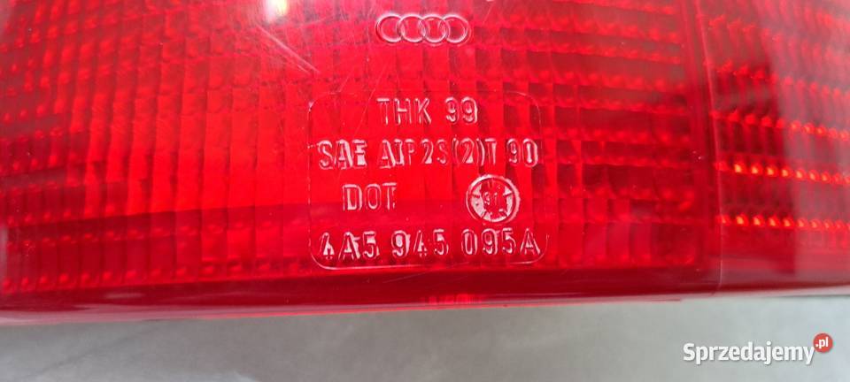 Lampa tylna narożna lewa USA czerwona Audi 100 Luzino