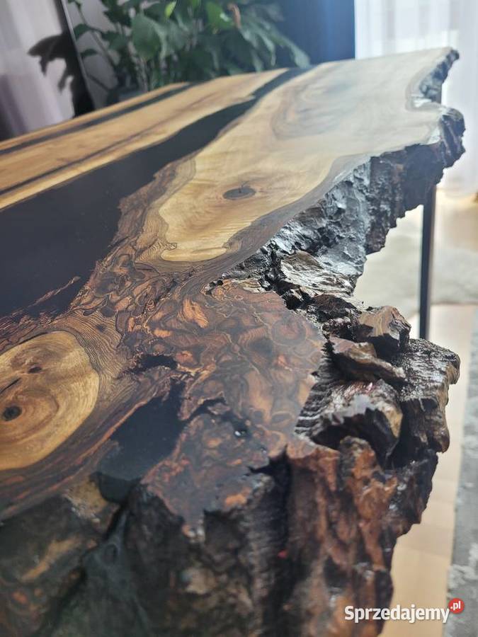 Stół z żywicą epoksydową orzech 60cm Kraków