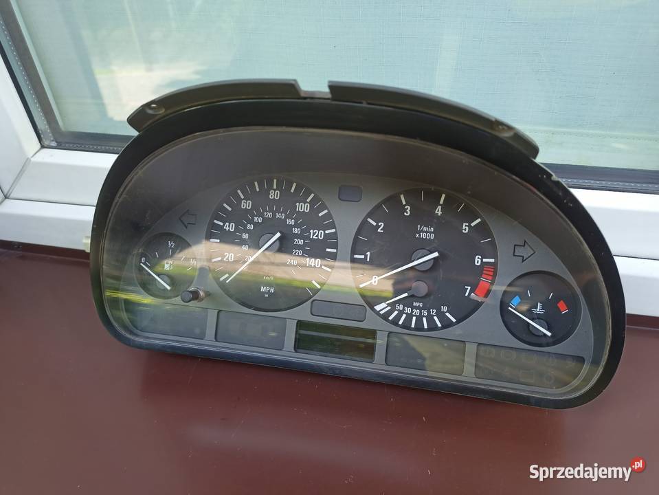 BMW E39 licznik zegary prędkościomierz benzyna Sieradz