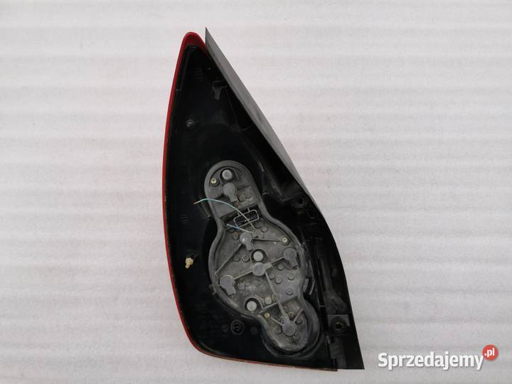 Lampa Prawy Tył Tylna Prawa Nissan Primera P12