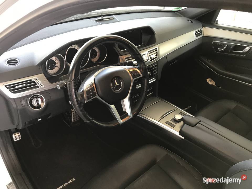 MercedesBenz E 350 CDI BlueTEC 4MATIC AIRMATIC Warszówka