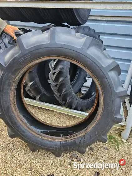 Opona 1028 PIRELLI Pozostałe Koluszki
