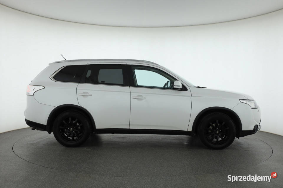 Mitsubishi Outlander 22 DID 4/5 Samochody osobowe mazowieckie