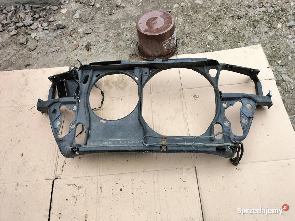 AUDI A4B5 A4 B5 PAS PRZÓD PRZEDNI WZMOCNIENIE osobowe