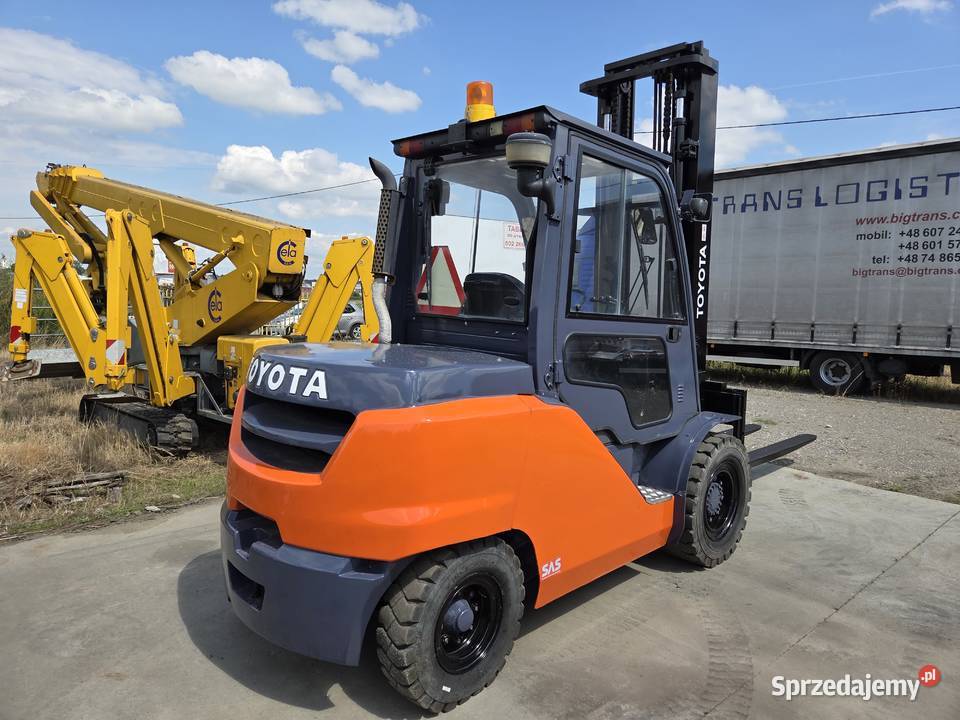 Wózek widłowy Toyota 408FD50N Diesel 2844H Salon Toyota małopolskie Tarnów